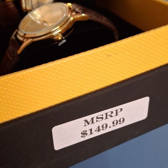 His and hers matching watch set, water resistant (W030) NWT main image 5